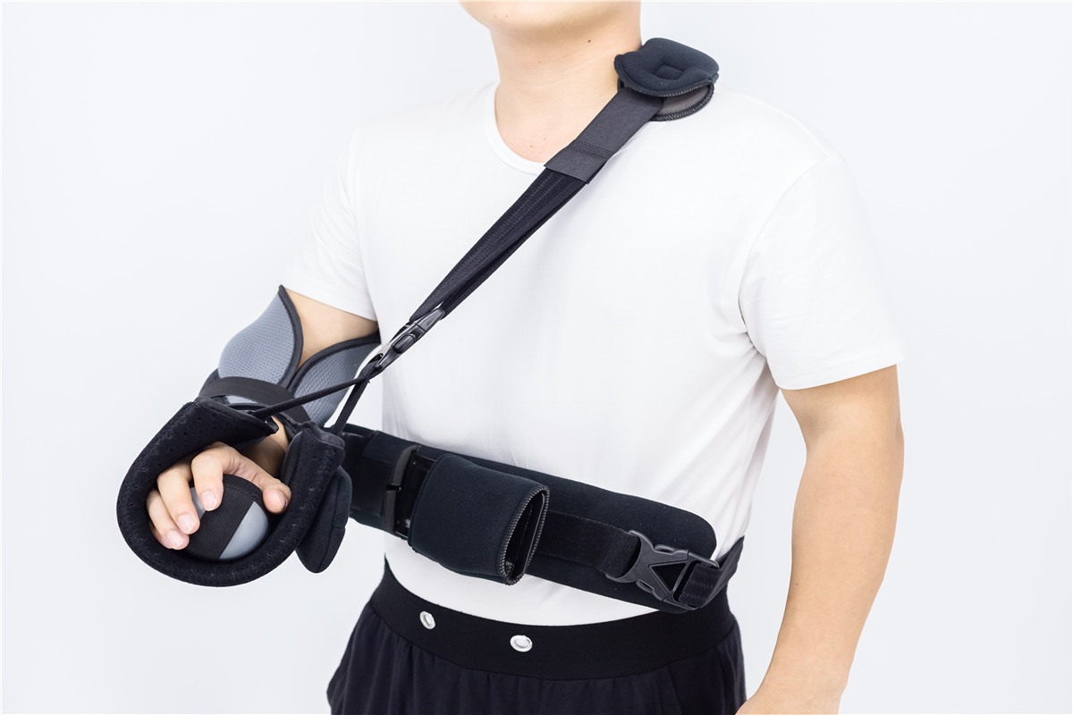 可调节的肩部臂吊带防盗用自由角金属棒定制制造商