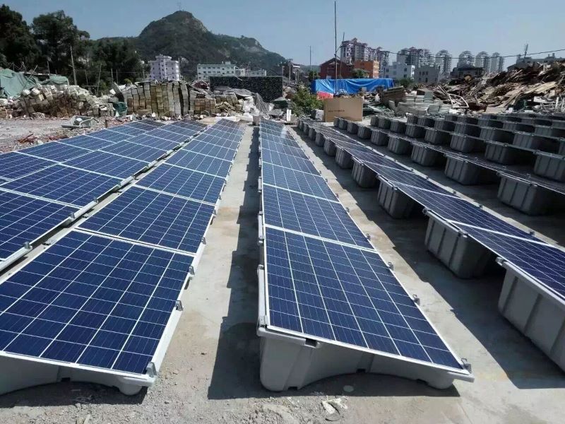 太阳能电池板的塑料压载屋顶安装系统