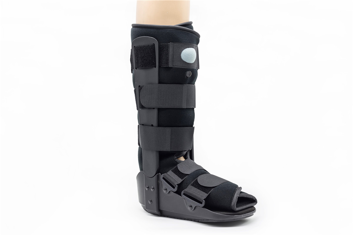 矫形17“聚和气动泡沫助行器靴扶手带塑料骨折和TPR溃疡